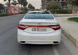 هیوندای ازێرا